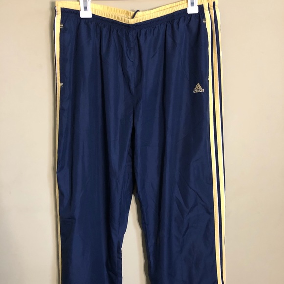 Adidas Men’s 3 stripes track pants size XL - Picture 4 of 6